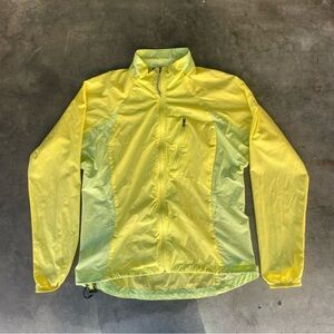 Vintage Patagonia Lightweight Windbreaker Jacket Nylon Yellow Green Size Large